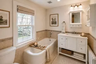 22 Longfellow Rd, Worcester, MA 01602 - Photo 27