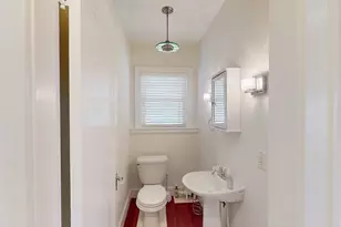 22 Longfellow Rd, Worcester, MA 01602 - Photo 17