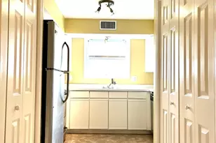 327 Plantation St, Worcester, MA 01604 - Photo 7