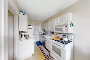 15 Governors Ave, Medford, MA 02155 - Photo 5