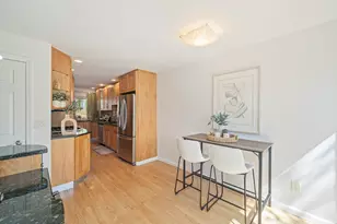 206 Lagrange St, Newton, MA 02467 - Photo 13