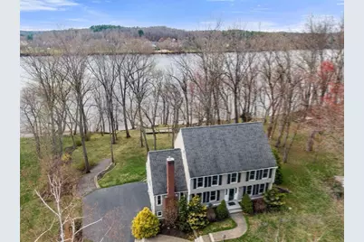 16 Merrimack River Rd, Groveland, MA 01834 - Photo 3