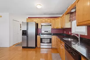82 Edison St, Quincy, MA 02169 - Photo 3