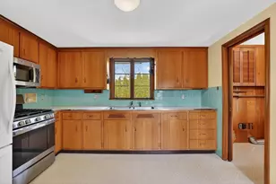 6 Desmond Dr, Nahant, MA 01908 - Photo 13