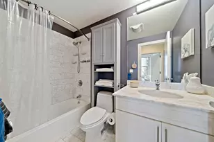 70 Lincoln St, Boston, MA 02111 - Photo 13