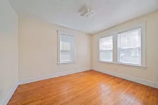20-22 Greenough St, Newton, MA 02465 - Photo 7