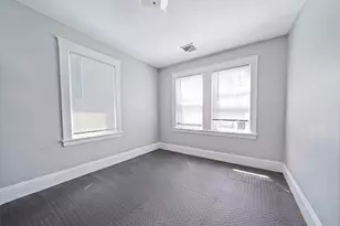 20-22 Greenough St, Newton, MA 02465 - Photo 13