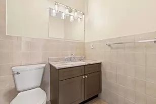 9 Thomas St, Saugus, MA 01906 - Photo 21