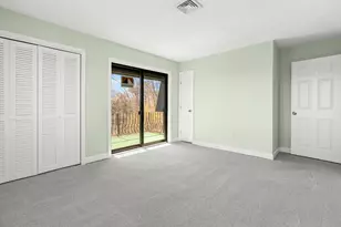 9 Thomas St, Saugus, MA 01906 - Photo 17