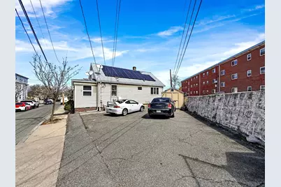 14 Oak Ter, Everett, MA 02149 - Photo 5