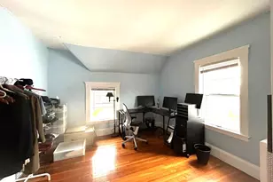 142 Jackson, Newton, MA 02459 - Photo 3