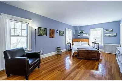 142 Jackson #0, Newton, MA 02459 - Photo 5