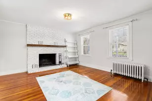 79 Hancock St, Reading, MA 01867 - Photo 5