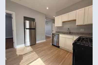 8 Carnes #2R, Lynn, MA 01905 - Photo 1