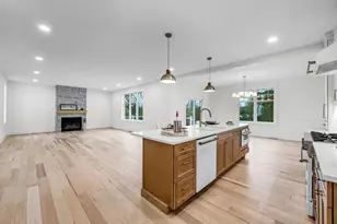 49 Balsam Hl Rd, Ludlow, MA 01056 - Photo 15