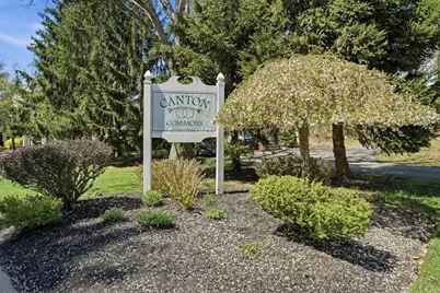 63 Maple St #F, Canton, MA 02021 - Photo 5