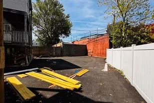 804-806 Saratoga, Boston, MA 02128 - Photo 11