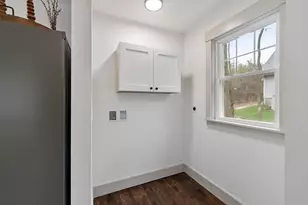 7 Albemarle St, Worcester, MA 01605 - Photo 13