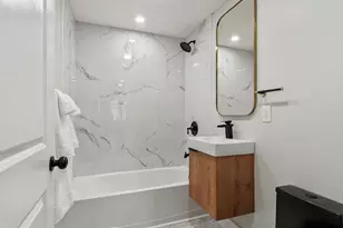 7 Albemarle St, Worcester, MA 01605 - Photo 17