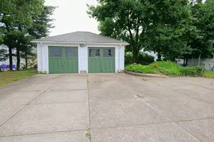 36 Underwood, Pawtucket, RI 02860 - Photo 3