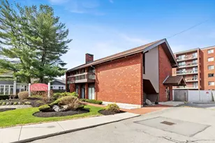 159 Main St, Stoneham, MA 02180 - Photo 25