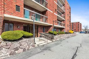 159 Main St, Stoneham, MA 02180 - Photo 21