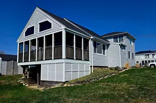 19 Dartmouth Rd, Ipswich, MA 01938 - Photo 3