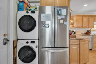 15 Berkshire St, Cambridge, MA 02141 - Photo 9