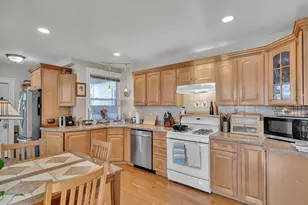 15 Berkshire St, Cambridge, MA 02141 - Photo 3