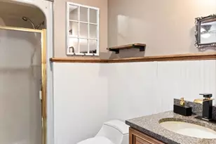136 Old Fall River Rd, Swansea, MA 02777 - Photo 33