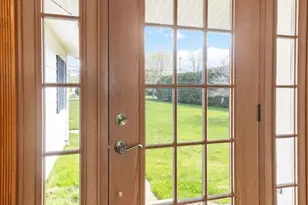 136 Old Fall River Rd, Swansea, MA 02777 - Photo 27