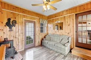 136 Old Fall River Rd, Swansea, MA 02777 - Photo 15