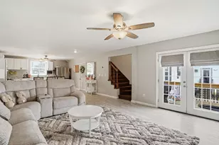 16 Brown St, North Providence, RI 02904 - Photo 5