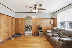 16 Brown St, North Providence, RI 02904 - Photo 23