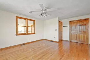 72 Cambridge Rd, Woburn, MA 01801 - Photo 5