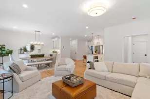 81 Oliver Pond Cir, Franklin, MA 02038 - Photo 9