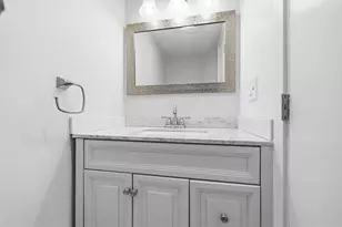 581 Mt Auburn St, Cambridge, MA 02138 - Photo 9