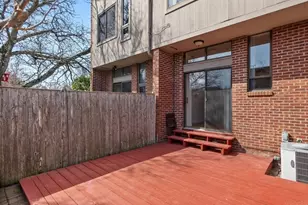 581 Mt Auburn St, Cambridge, MA 02138 - Photo 7