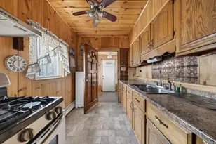 82 Princeton St, New Bedford, MA 02745 - Photo 7