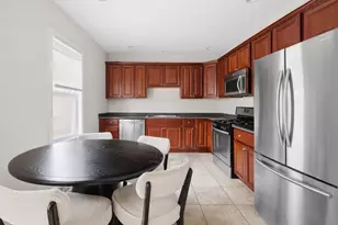 128 Cottage St, New Bedford, MA 02740 - Photo 3
