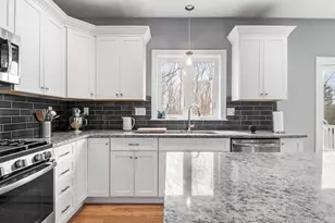 2 Liam's Ln, Methuen, MA 01844 - Photo 5