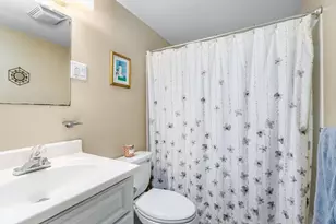 2 Montauk St, Falmouth, MA 02536 - Photo 19