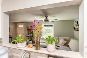 9 Sunset Ave, Holbrook, MA 02343 - Photo 5