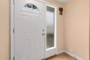 18 Royce Rd, Framingham, MA 01701 - Photo 13
