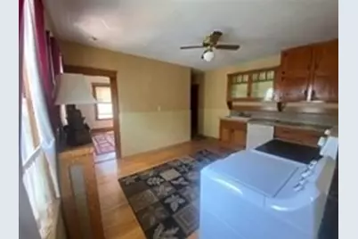 446 Chandler St #2, Worcester, MA 01602 - Photo 3