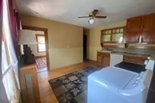 446 Chandler St, Worcester, MA 01602 - Photo 9
