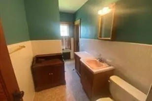 446 Chandler St, Worcester, MA 01602 - Photo 13
