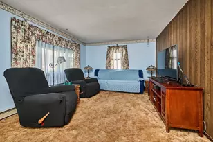 50 Phelps St, Easthampton, MA 01027 - Photo 3