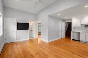 15 Walton St, Wakefield, MA 01880 - Photo 21