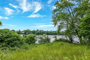 285 Main St, Groveland, MA 01834 - Photo 39